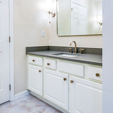 Winsome-Bathroom-in-Wyndham-Hills-Neighborhood 0